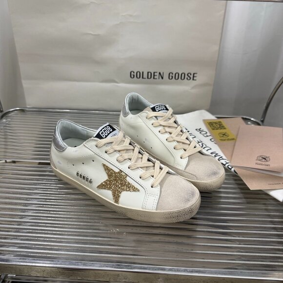 Golden Goose sneakers - Picture 1 of 9